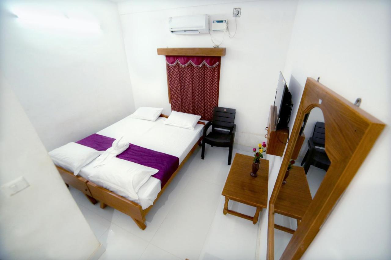 马哈巴利普拉姆 Nandika Residency酒店 外观 照片